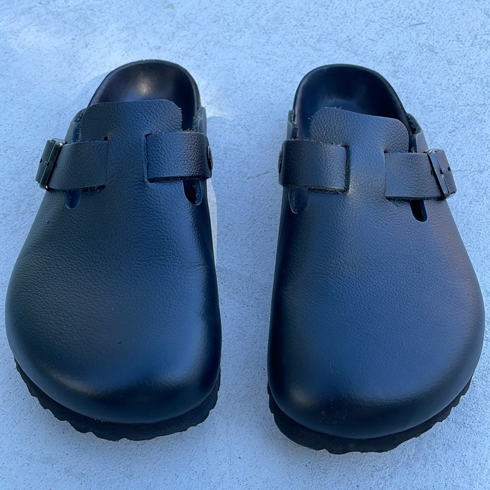LIKE NEW Birkenstock Boston Exquisite
Leather